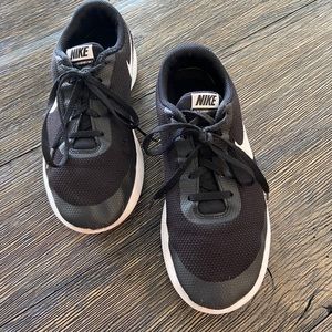 Nike Flex Experience RN7